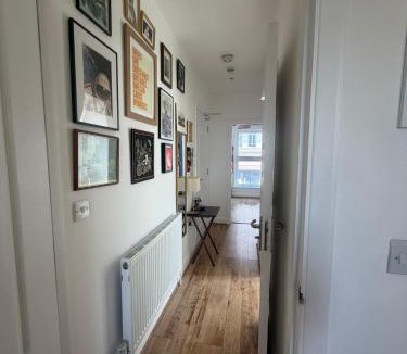 Finsbury Park House | Terraced 1BD near Arsenal Stadium