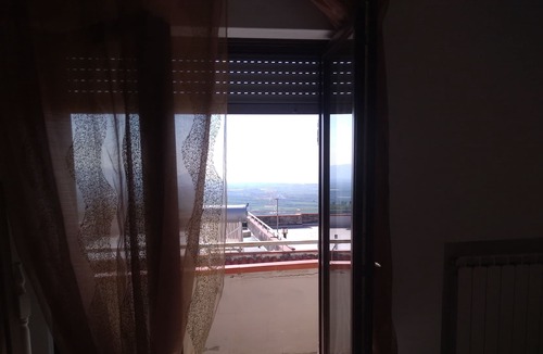Minturno House | Terraced house on 2 floors, independent entrance