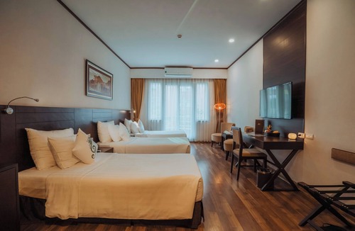 French Quarter Hotel | Thang Long Opera Hotel