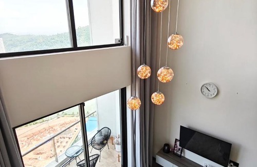 Bai Chay Apartment | The Azure Duplex - Stunning Bay View - Citadines Ha Long