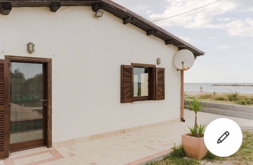Ortona House | The beach house