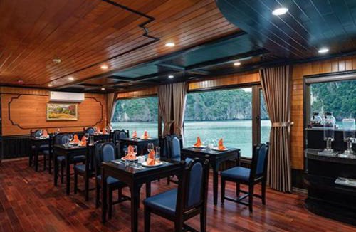 Cat Ba Boat Rental | The Boutique Cruise