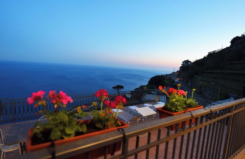 San Michele Apartment | THE CAPTAIN'S HOUSE (furore amalfi coast)
