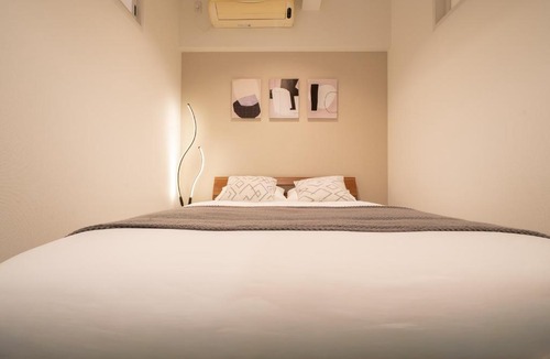 Abeno Villa | THE COZY NEST ABENO 駅1分 解放感ある一棟貸しヴィラ 長期歓迎 3BR Max9ppl