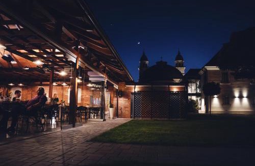Satu Mare Hotel | The Dome Hotel
