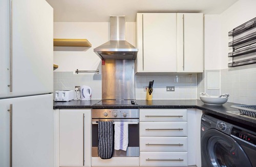 Homerton Apartment | The Fifth Above Hackney
