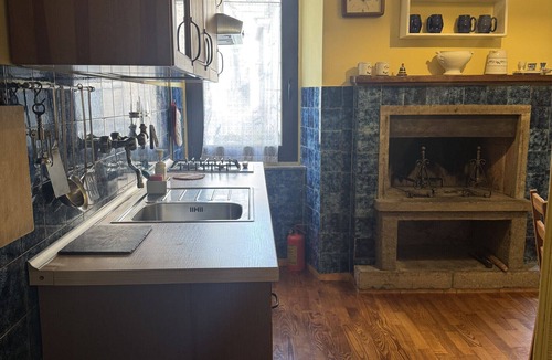 Bolsena Apartment | The Garden Of History