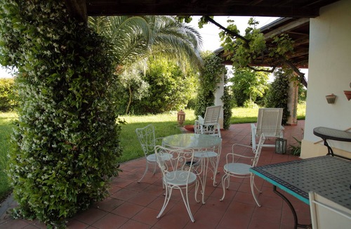 Tuscania House | The Giberto, secluded farmhouse with large indoor and outdoor spaces