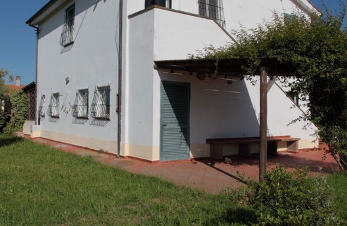 Tuscania House | The Giberto, secluded farmhouse with large indoor and outdoor spaces