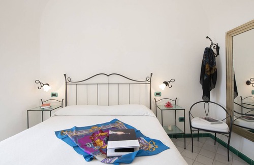 Castiglione Apartment | The Green House - sea view apartment in Atrani