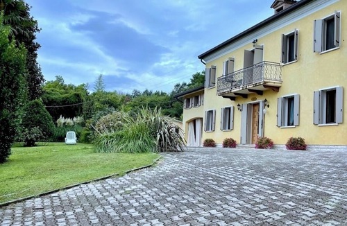 San Zenone degli Ezzelini Villa | THE PLEASURE OF A STAY IN THE TRANQUILITY OF NATURE.