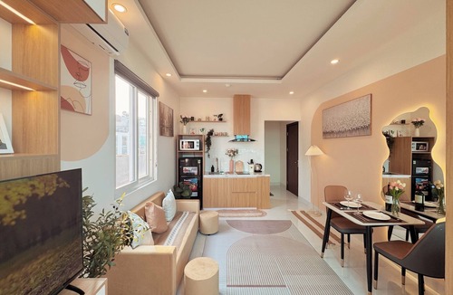 Trung Hoa Nhan Chinh Apartment | The Little Hanoi - Central Apartment