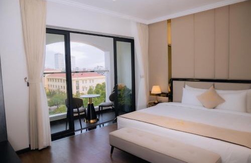Nam Dinh Hotel | The Manor Hotel