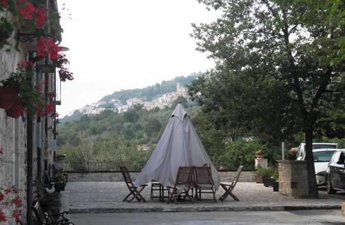 Bomba Apartment | The Mulberry Tree Apartment
