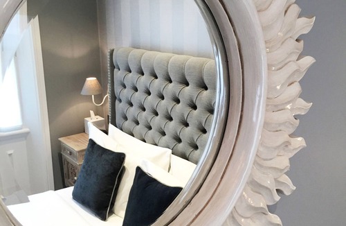 Farringdon Hotel | The One Tun Pub and Rooms