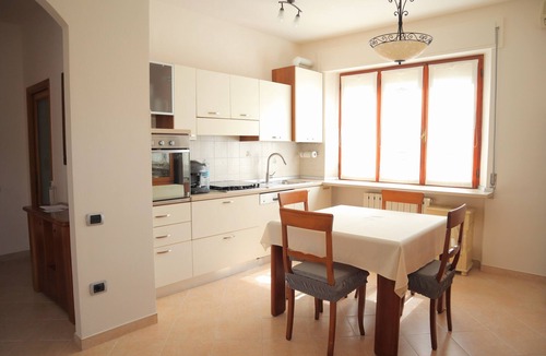 Recanati Apartment | The Orange Apartment