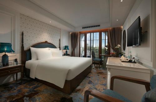 Hang Trong Hotel | The Oriental Jade Hotel
