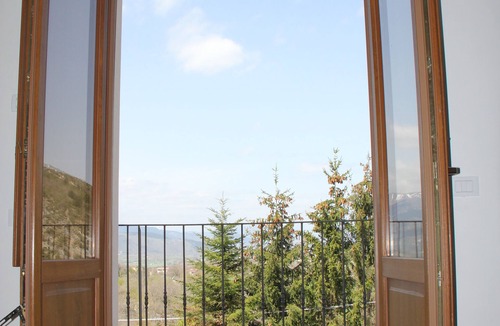 San Demetrio ne' Vestini Villa | The Pagliarello of Villa San Giovanni