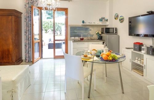 Possesso Apartment | The Pearl of Trevignano.