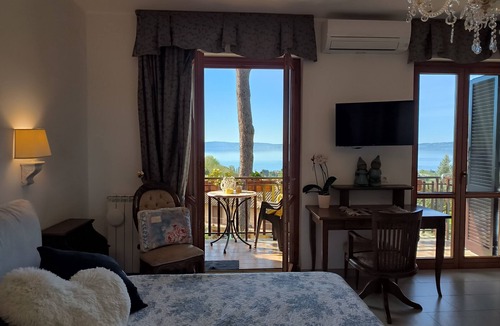 Possesso Apartment | The Pearl of Trevignano.