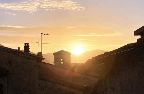 Sulmona Apartment | The Poets' Retreat - Step Back in Time Relax in Elegance