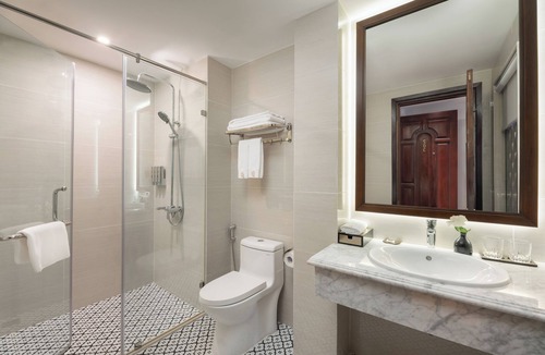 Hang Bac Hotel | The Q Boutique Hotel