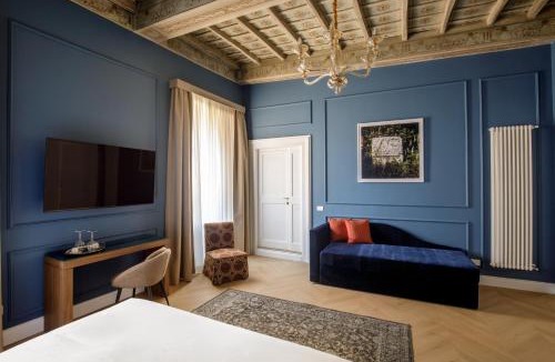 Rione VI Parione House | The right place 4u - Casa Truman Collection - Sole Savelli Boutique GuestHouse