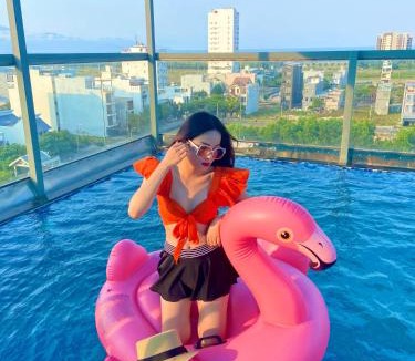 Ngu Hanh Son Hotel | The Shine Hotel & Apartment