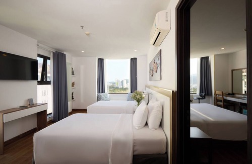 Tran Phu Beach Hotel | The Sol Hotel