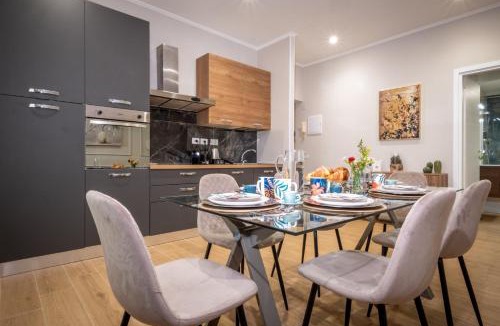 San Giovanni Apartment | THE SUITEST MAISON Boutique Holiday Apartment Zona Colosseo