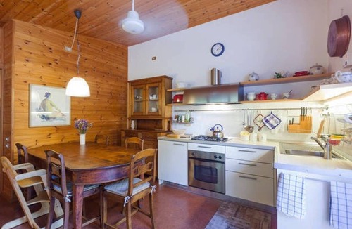 Arcugnano Apartment | The Transparent House: "The Rose" Appart. in villa-pool CIN: IT024006B4E63FJOXK