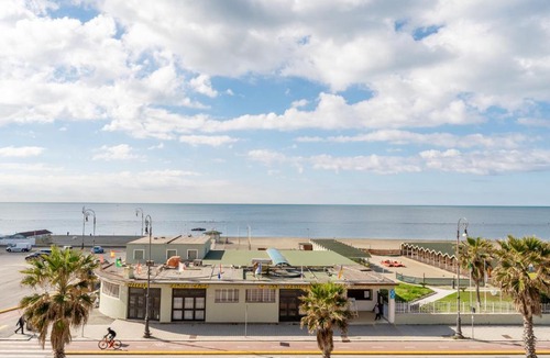 Quartiere XXXIV Lido di Ostia Levante Apartment | The Window On The Sea - Amazing Penthouse on the Beach