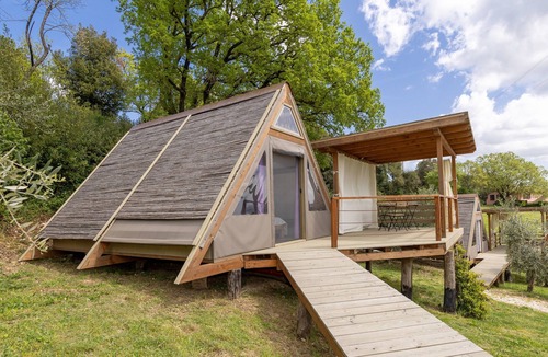 Monteverdi Marittimo House | Tiny Home 'Glamping - La Quercia' with Garden
