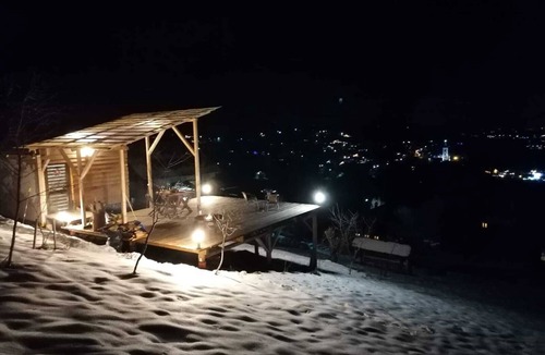 Bran House | Tiny house with spectacular view of the valley and mountains