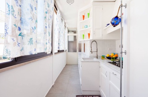 Santa Marinella Apartment | Titty Beach Luxury House