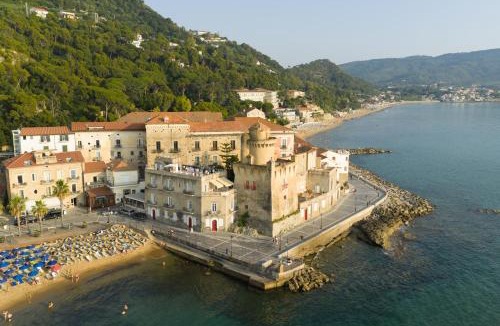 Santa Maria di Castellabate Hotel | Torre Perrotti - Le suite