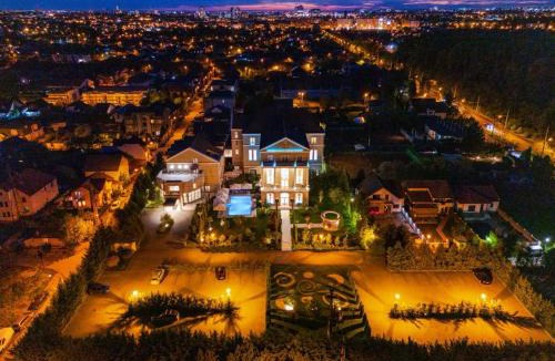 Timisoara Hotel | Tresor Le Palais Timisoara, Curio Collection by Hilton