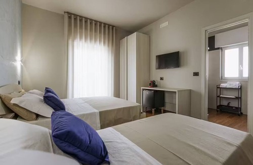 Municipio 5 Bed & Breakfast | Triple Room