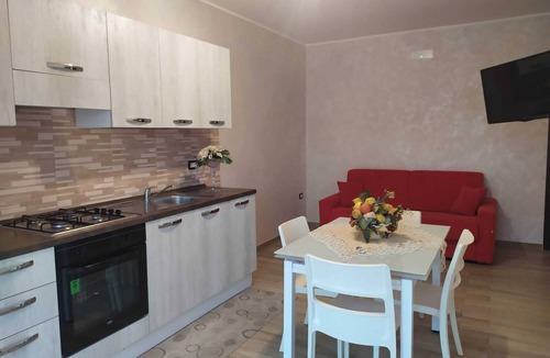 Santa Domenica Apartment | Tropea confortable three-room apartment with POOL 3 minutes from the SEA