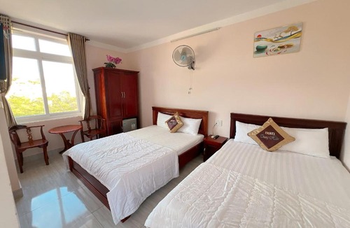 Con Son Hotel | Trung Hậu Hotel