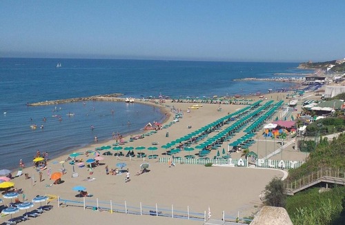 Anzio Apartment | Two-room apartment, terrace, sea front, floor 1 (Mimosa)