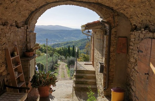 Capolona House | Typical Tuscan Residence near the farm la Vialla