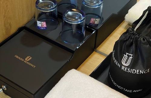 Huyen An Duong Hotel | Uberzen Residence Hotel