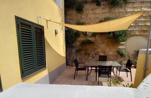 Procida Apartment | Ultreya