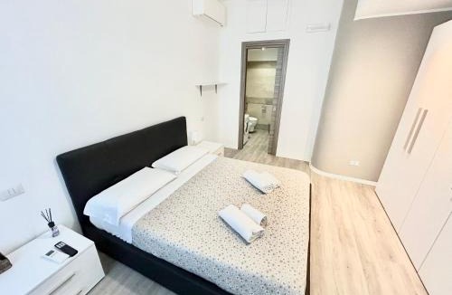 Quartiere XX Ardeatino House | Un Letto Ideale EUR - UN LETTO IDEALE