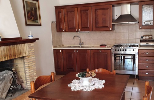 Civitella Casanova House | Vacation home in the hills of Abruzzo, between sea and mountains