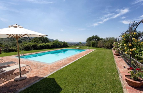 San Pietro a Cegliolo House | Vacation home for 14 guests with 300m² in Cortona (273281)