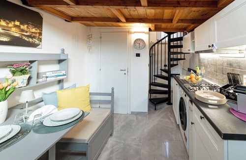 Termoli Apartment | Vacation Home: I'm Enjoying the Beach