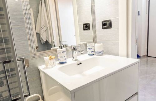 Termoli Apartment | Vacation Home: I'm Enjoying the Beach