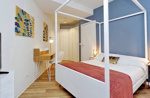 Sallustiano House | Vacation Home in Rome with 3 bedrooms sleeps 8